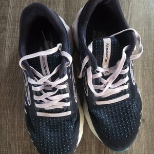 Brooks Glycerin 20 Running Shoes - Navy with Light Pink Laces